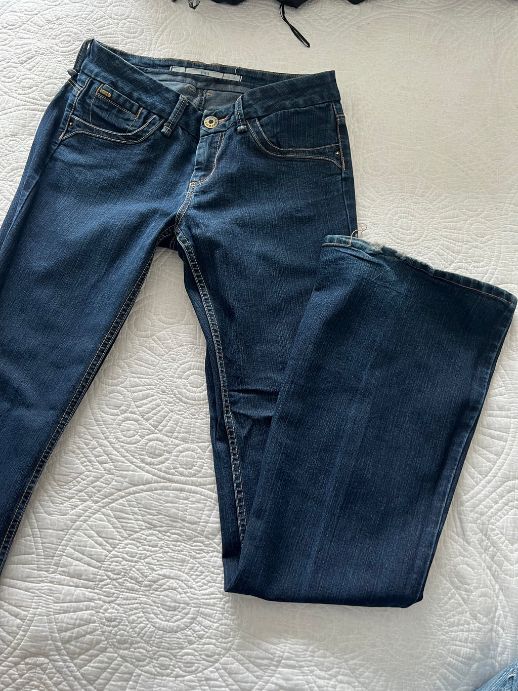 Low waisted jeans