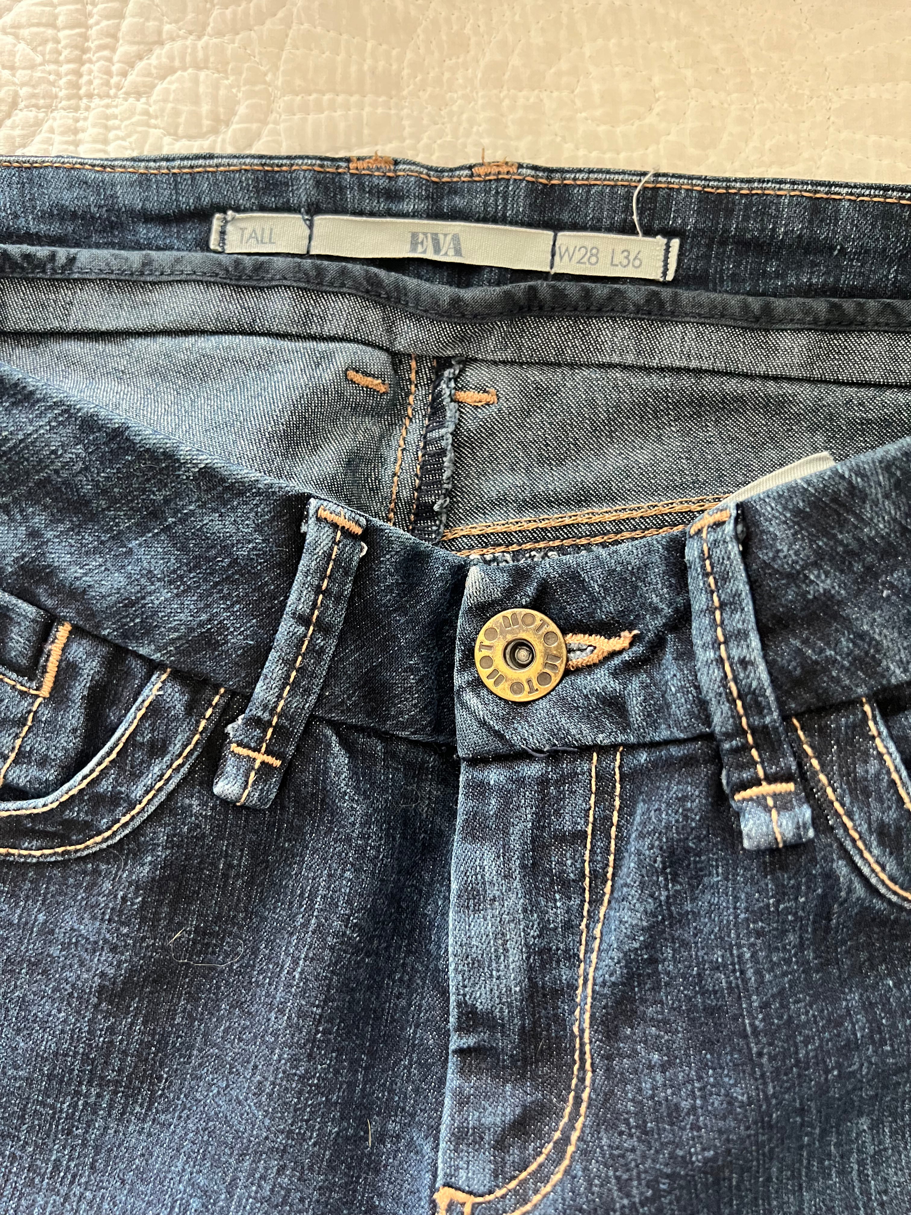 Low waisted jeans