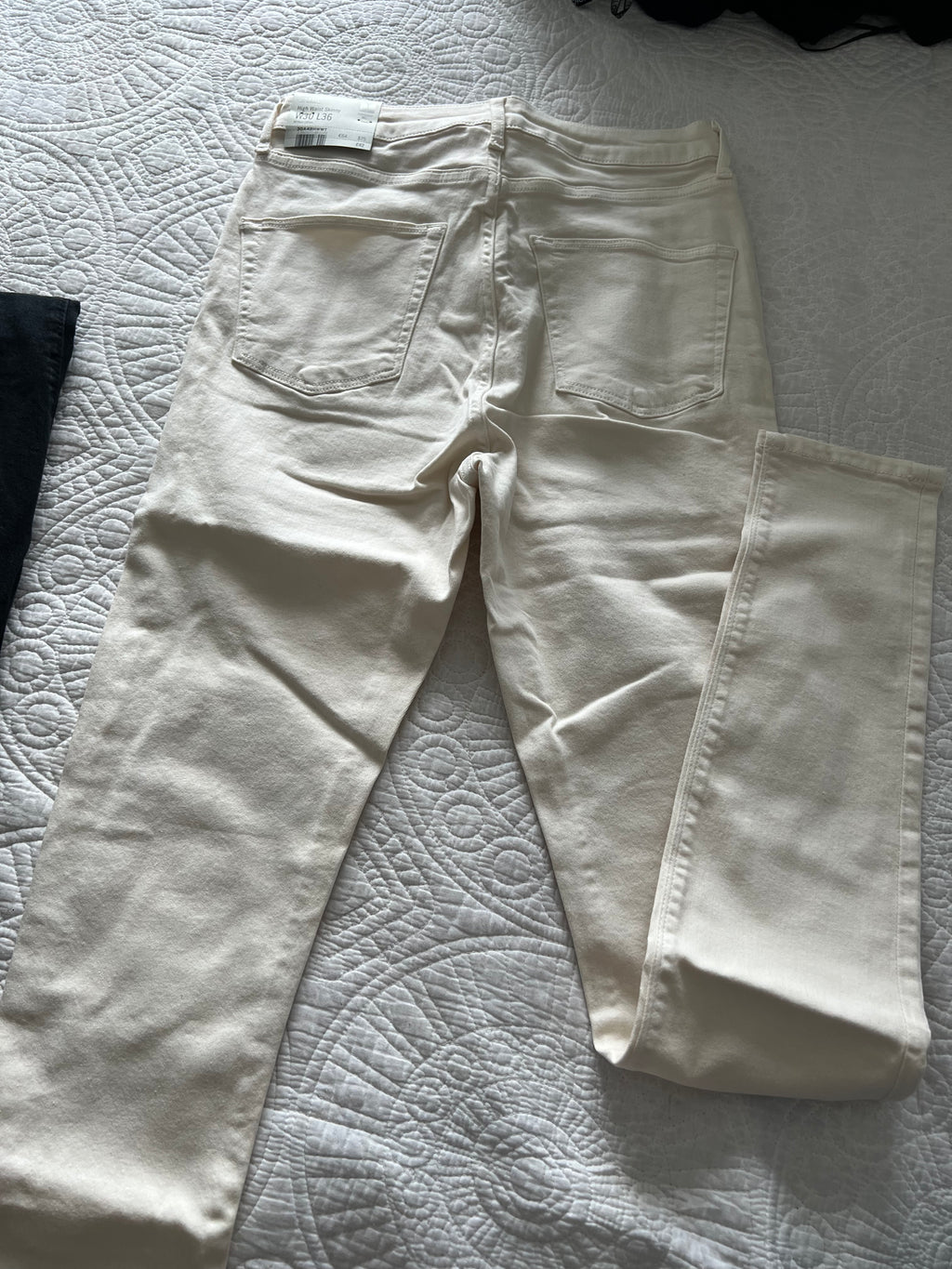 White high waisted jeans