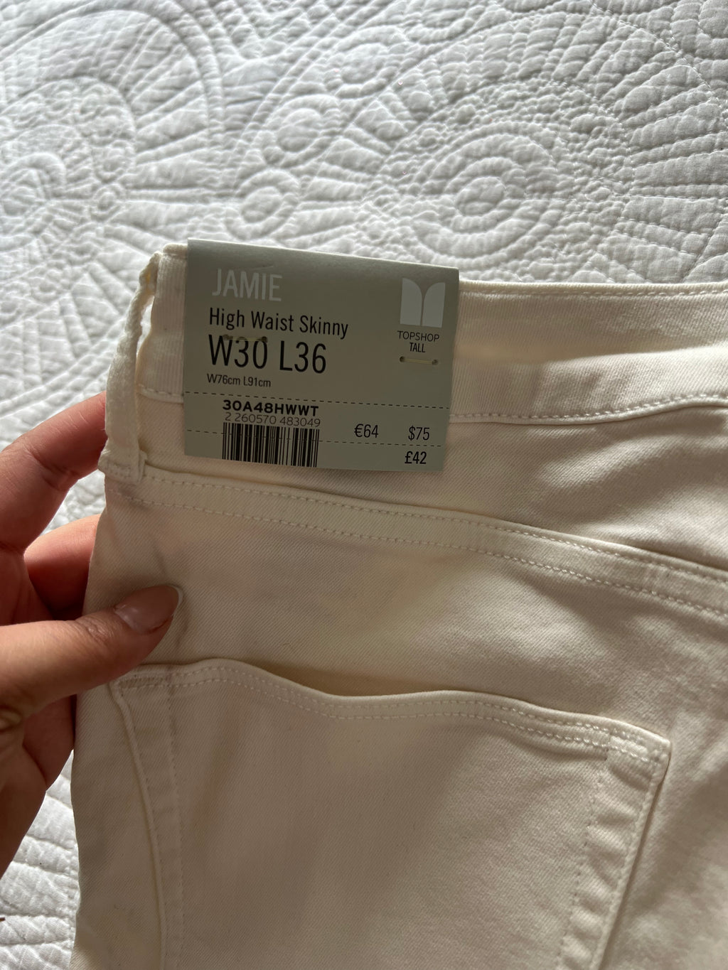 White high waisted jeans