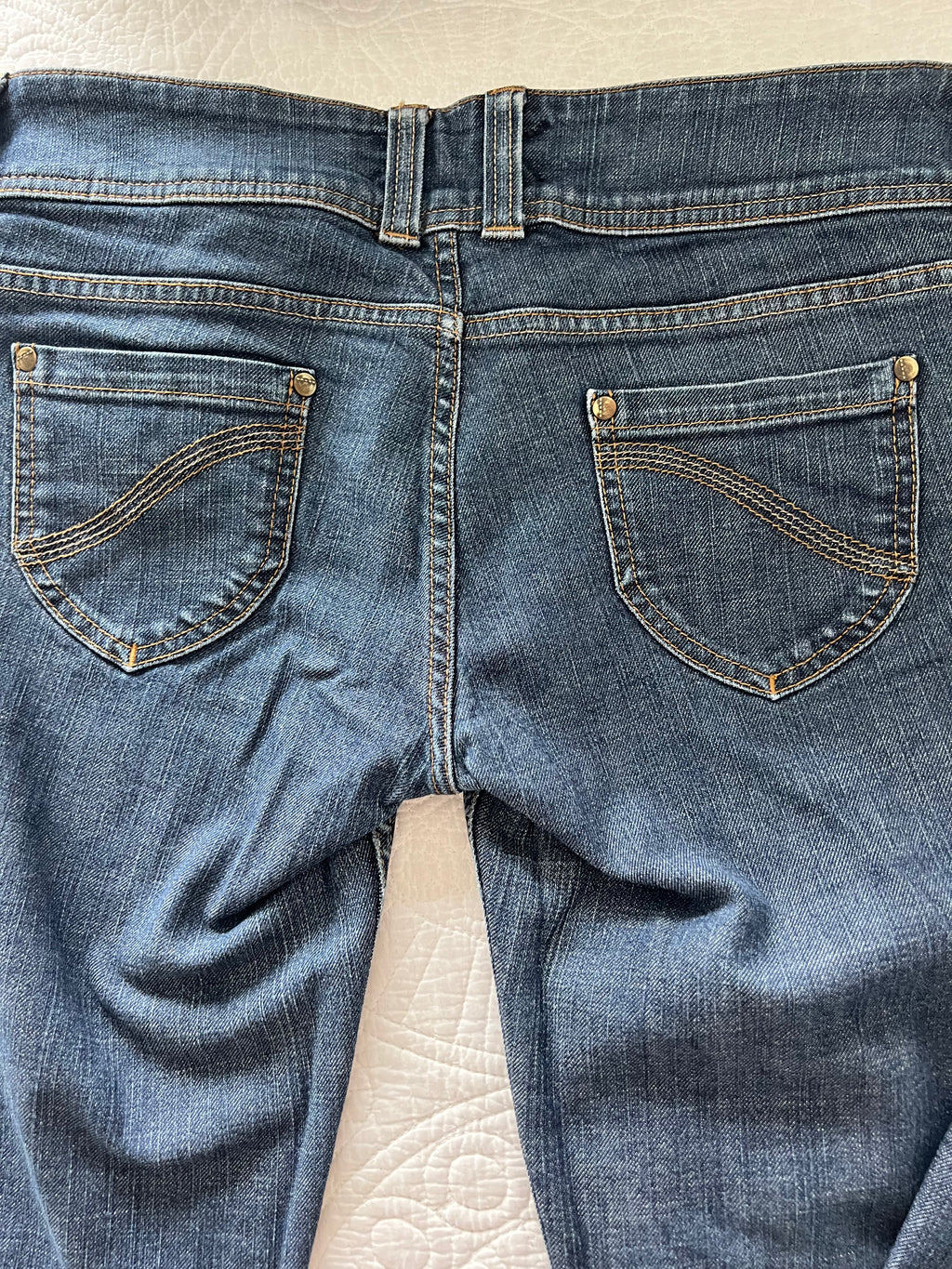 Low waisted jeans