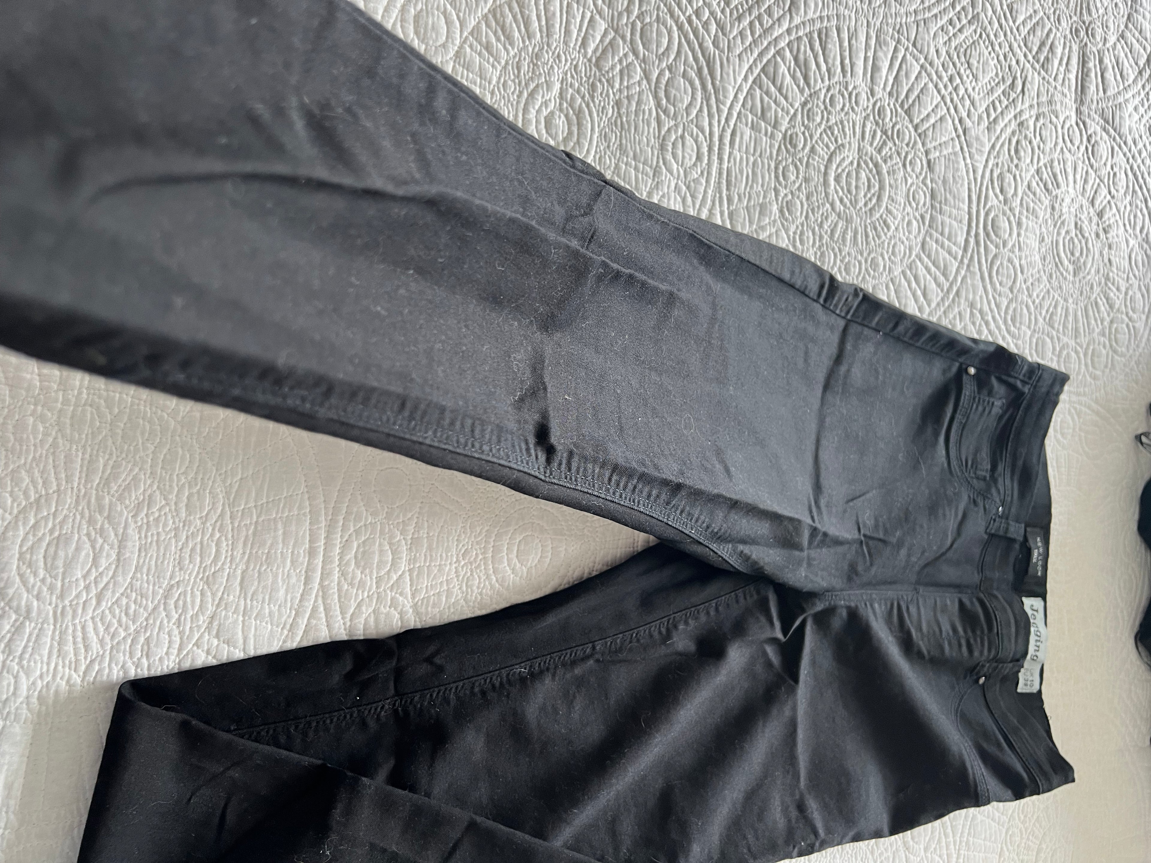 Black skinny jeans / Tall
