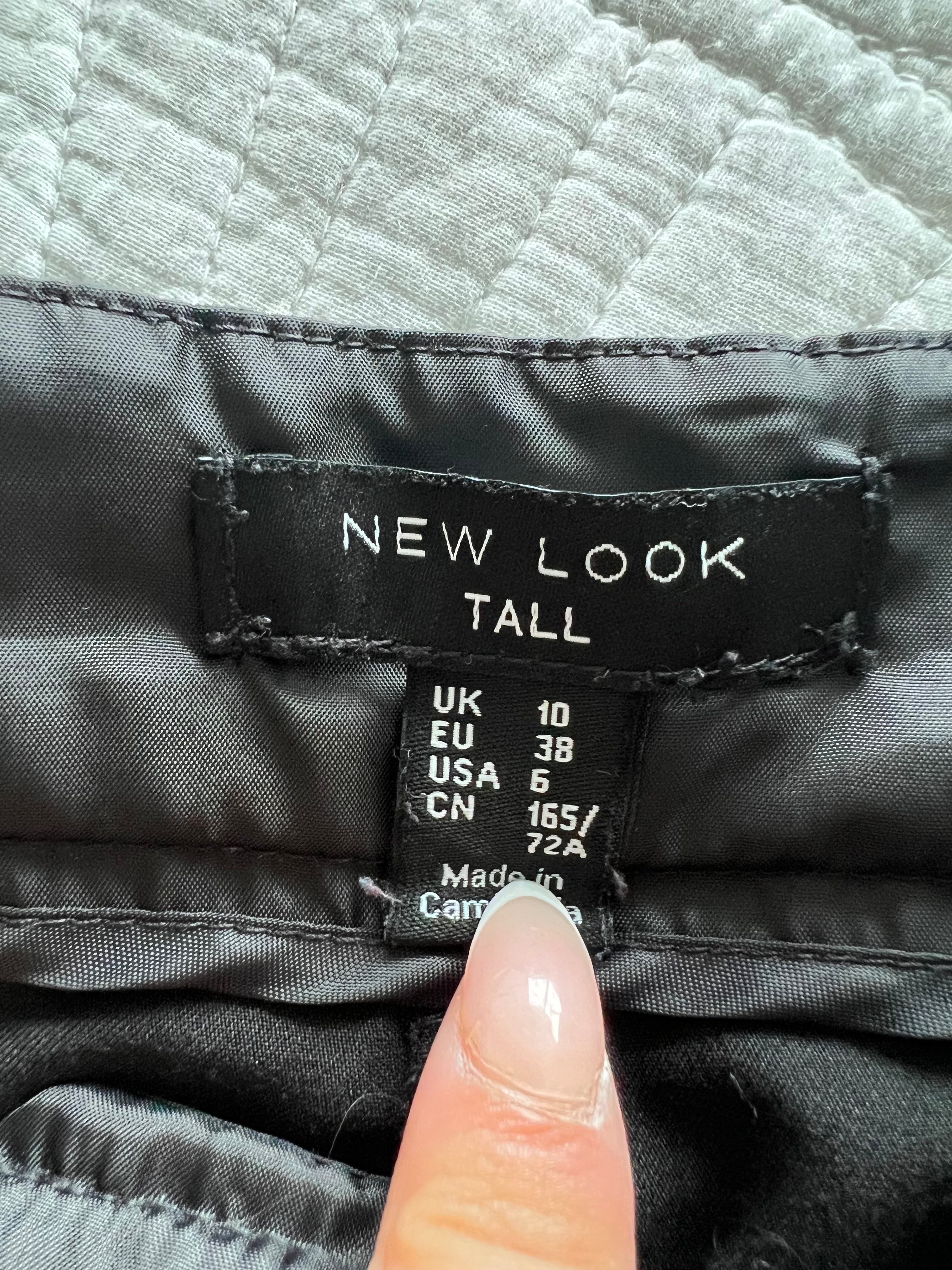 Black trousers / Tall