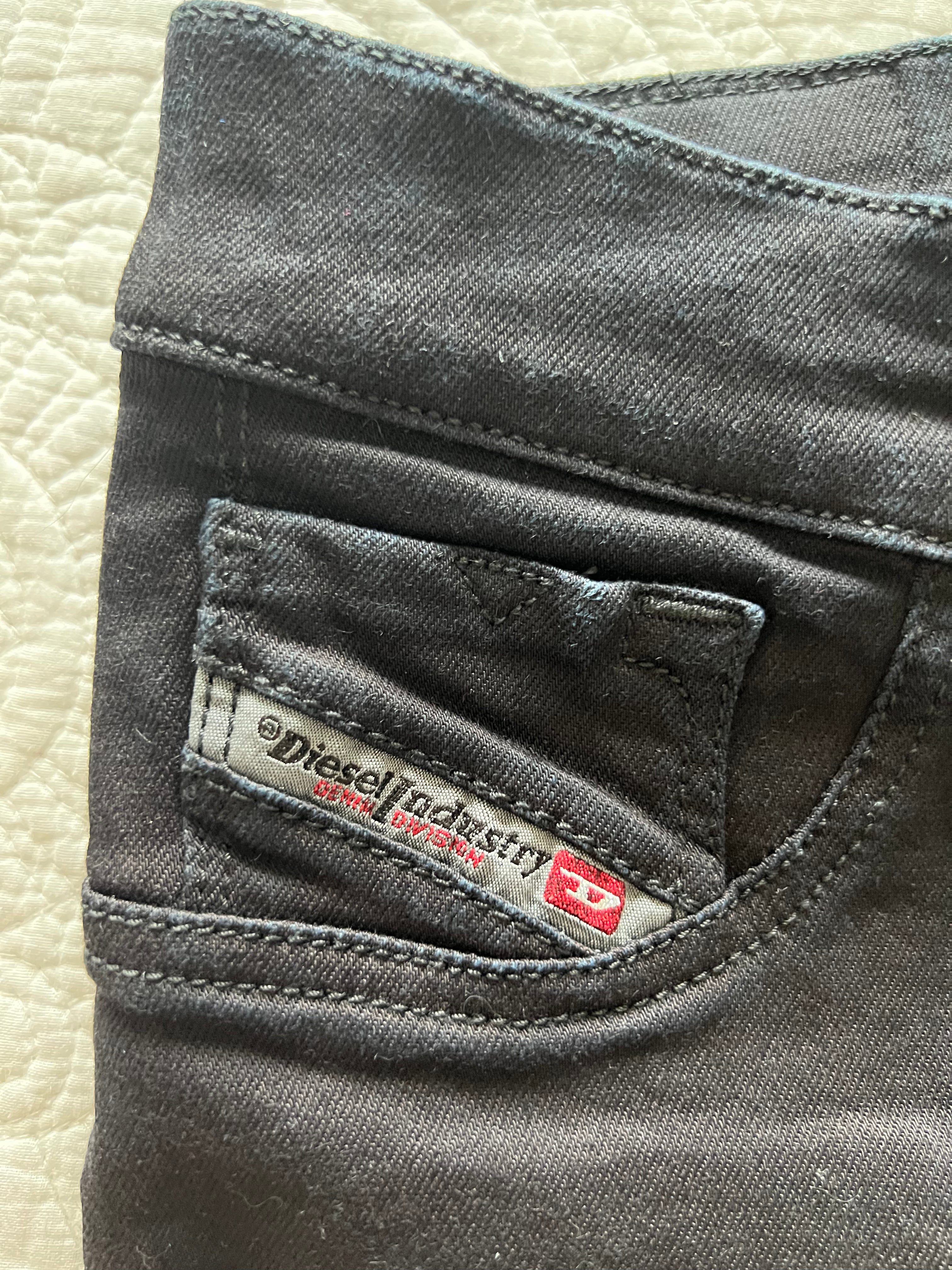 Black Diesel low waisted jeans