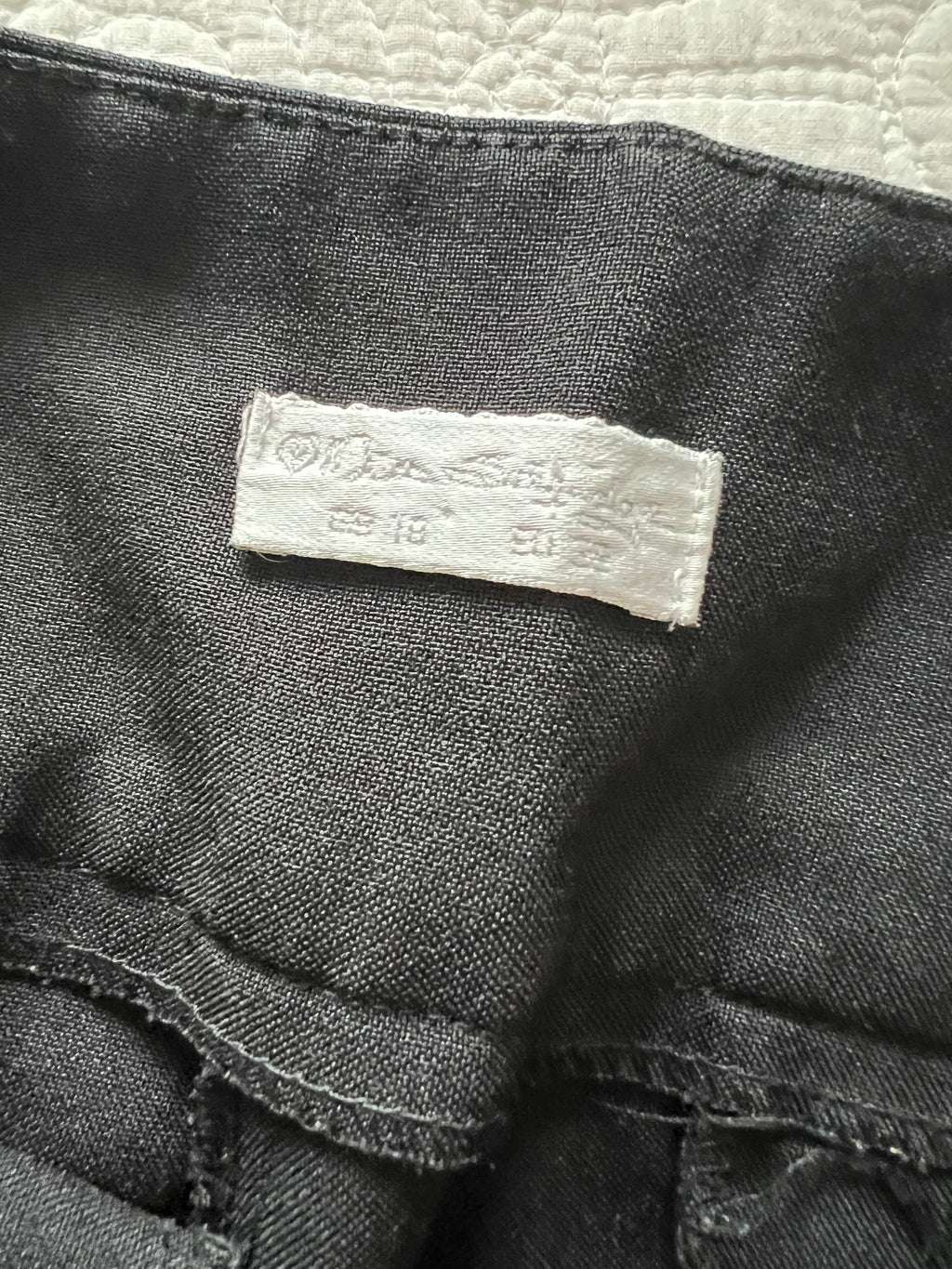 Black trousers