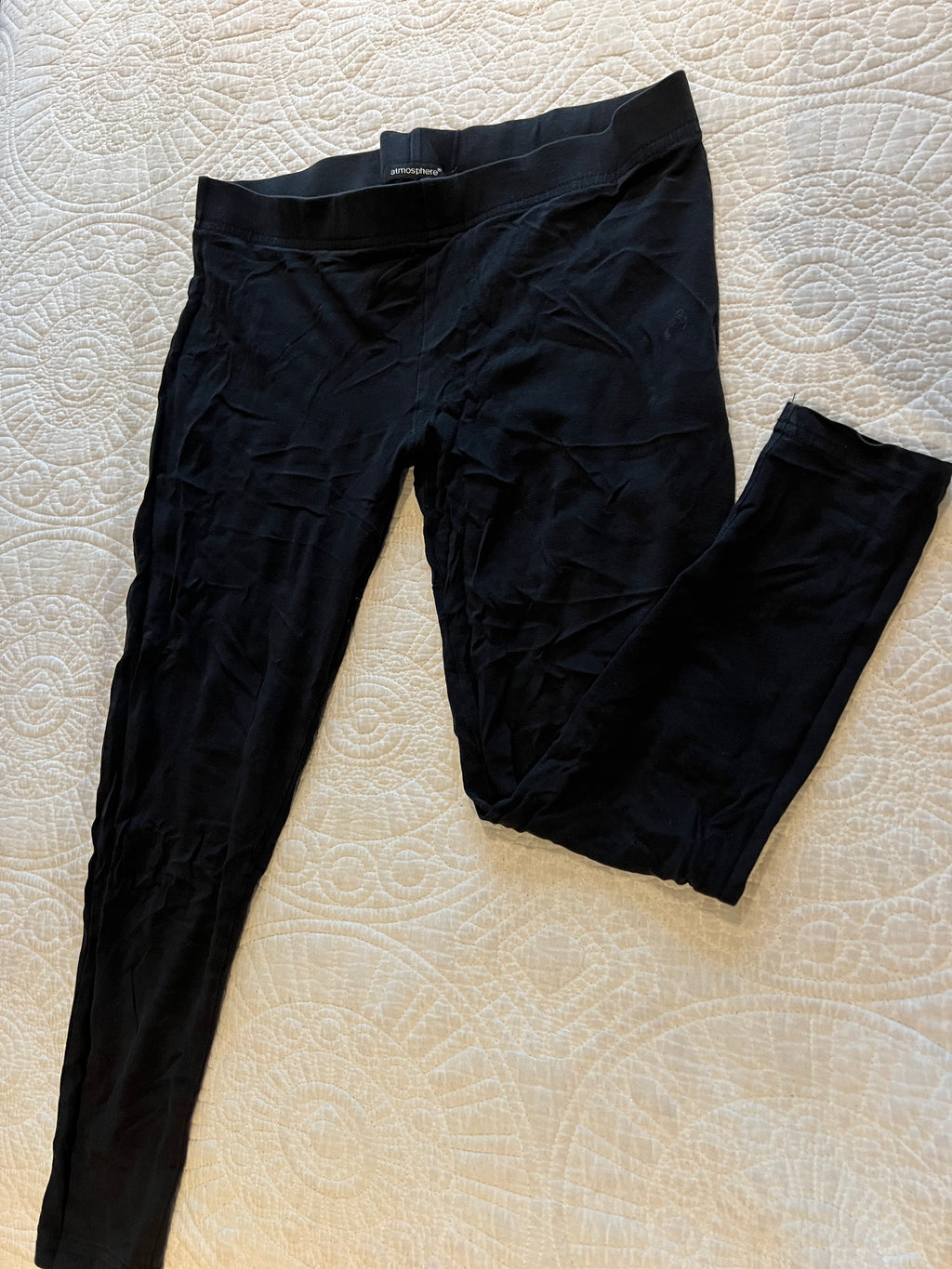 Black leggings