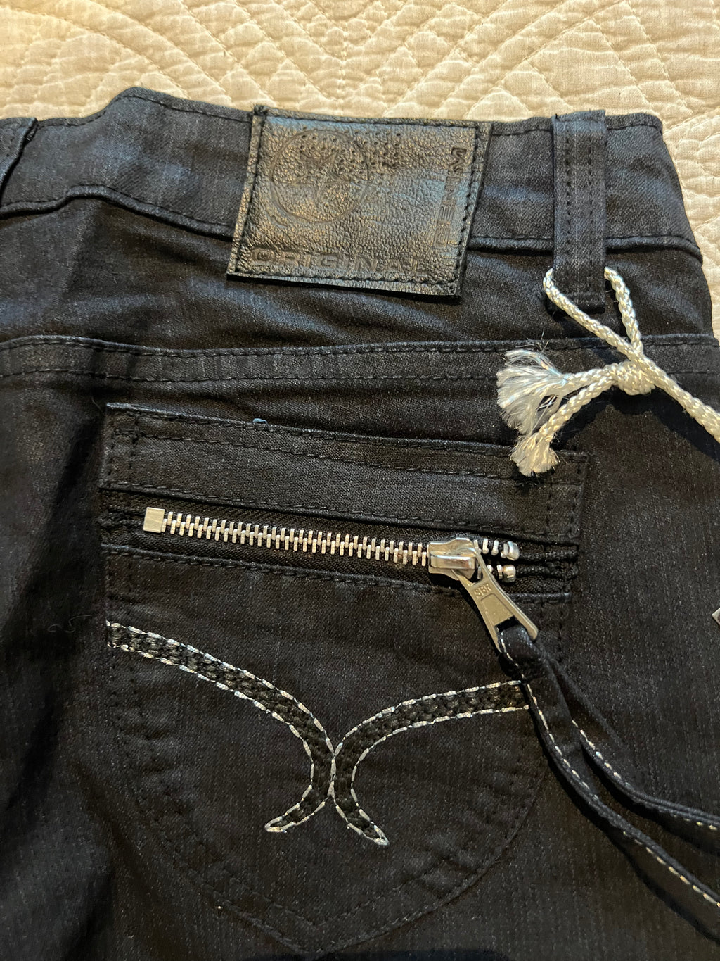 Low waisted black jeans