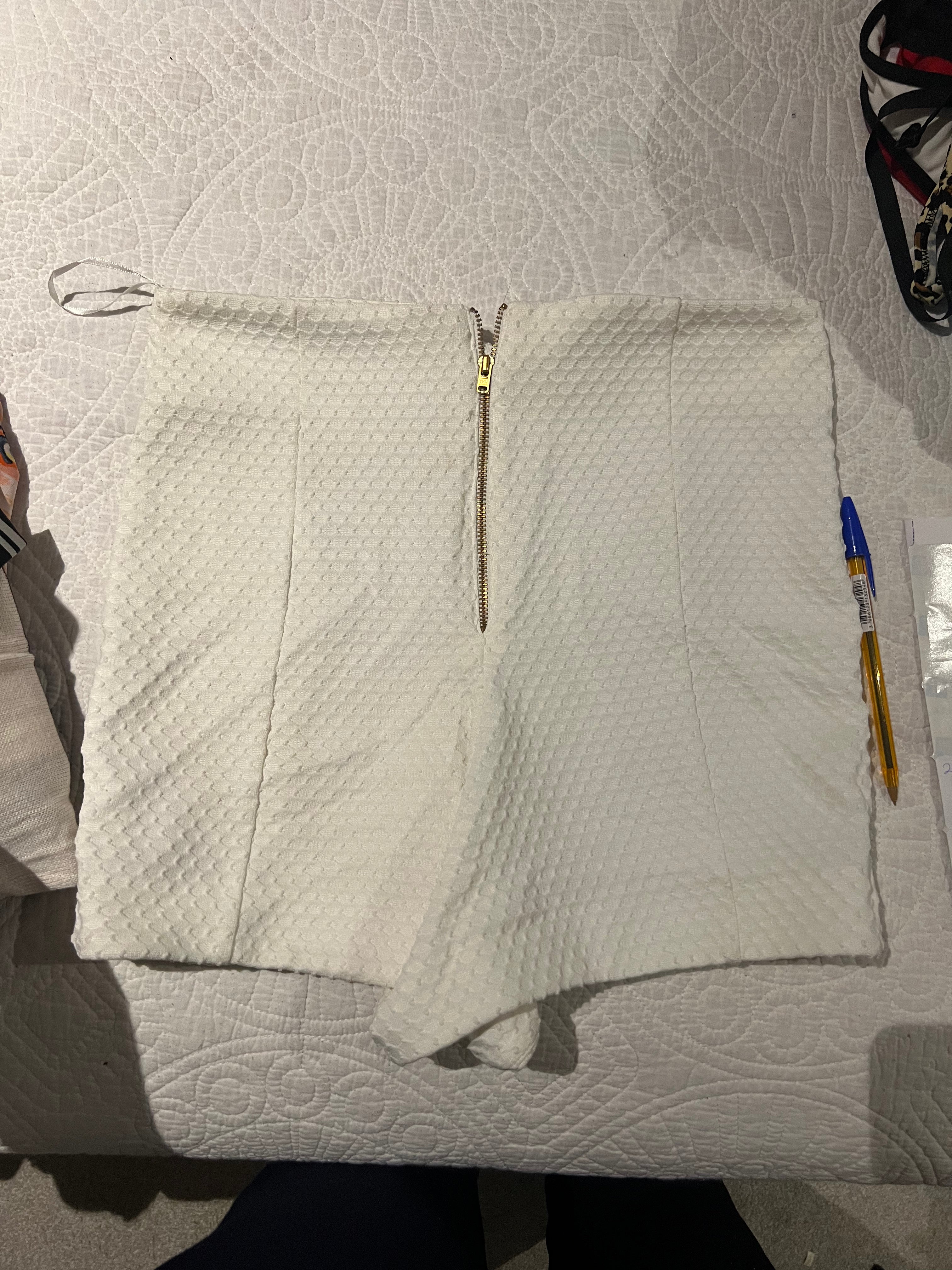 White high waited shorts