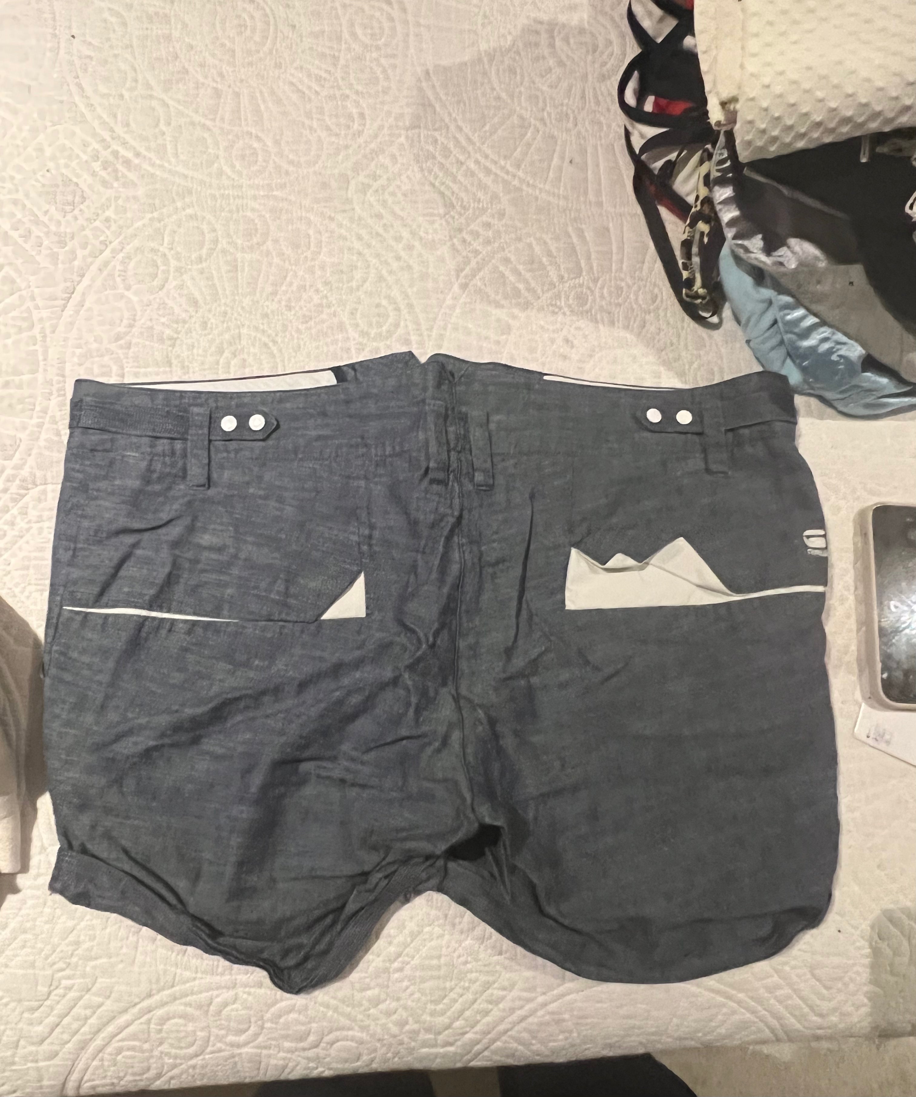 G star grey shorts