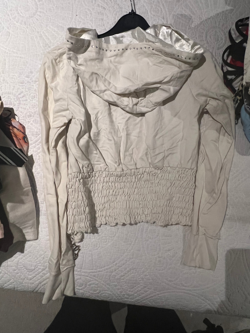 Cream Guess zip up jacket