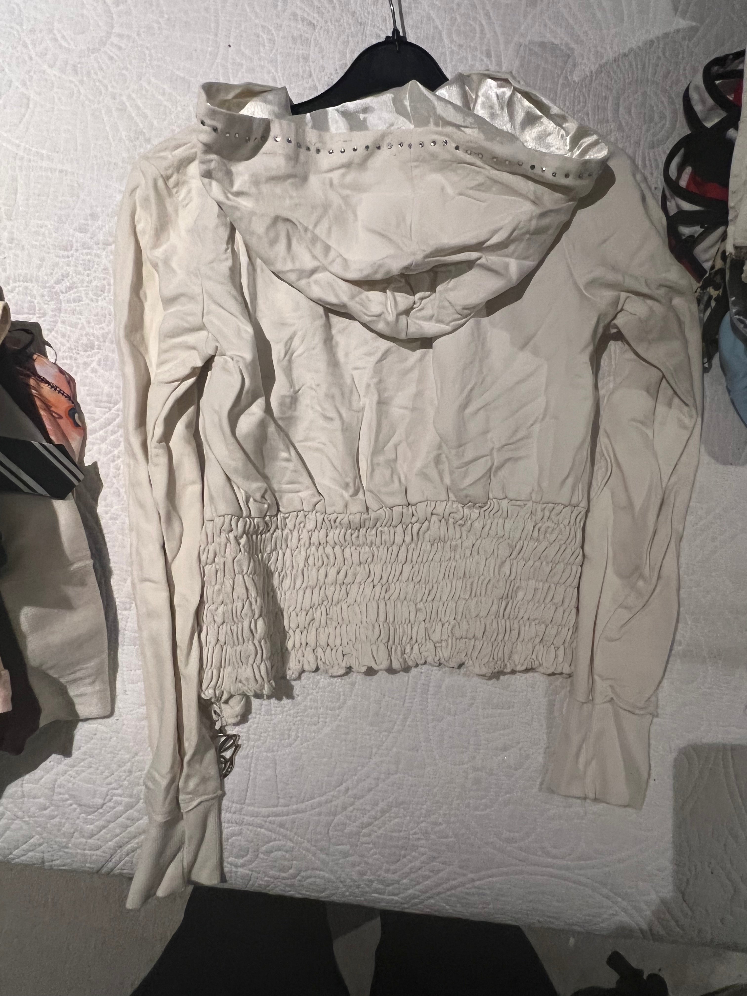 Cream Guess zip up jacket