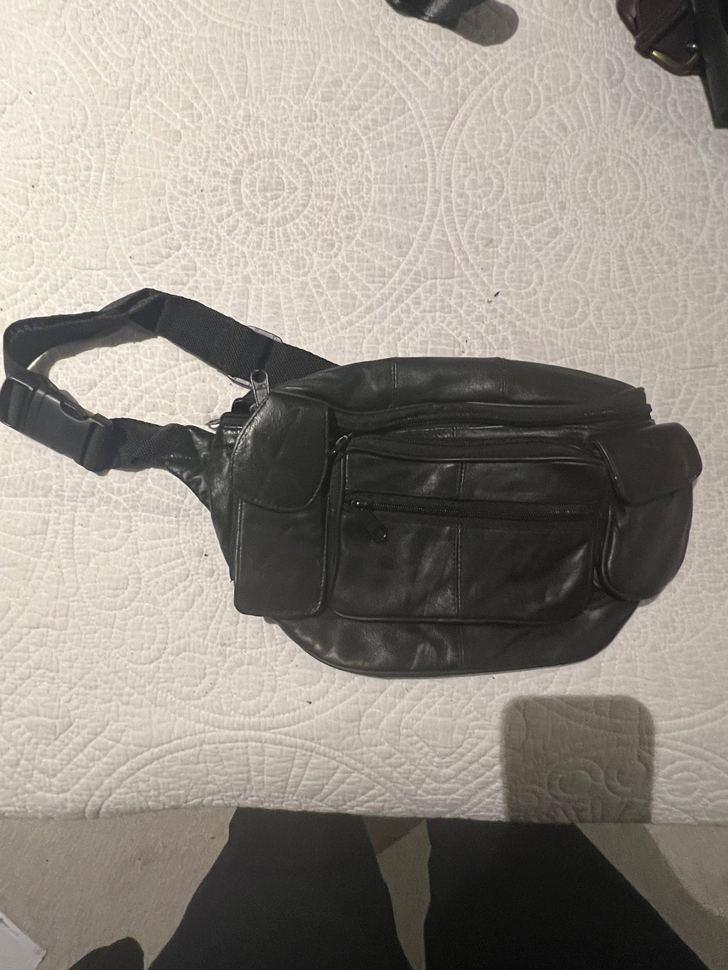 Black belt bag