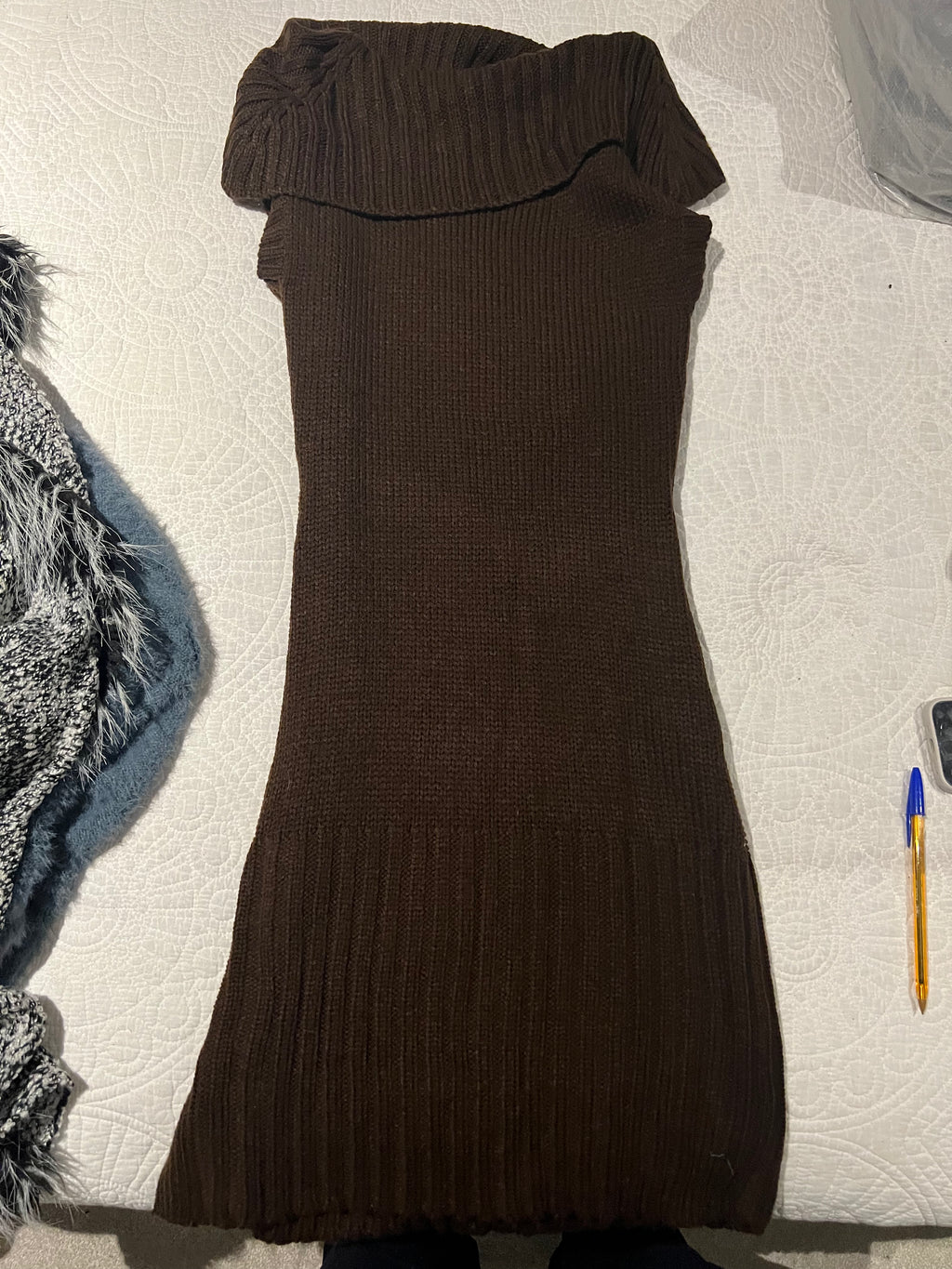 Brown knitted dress