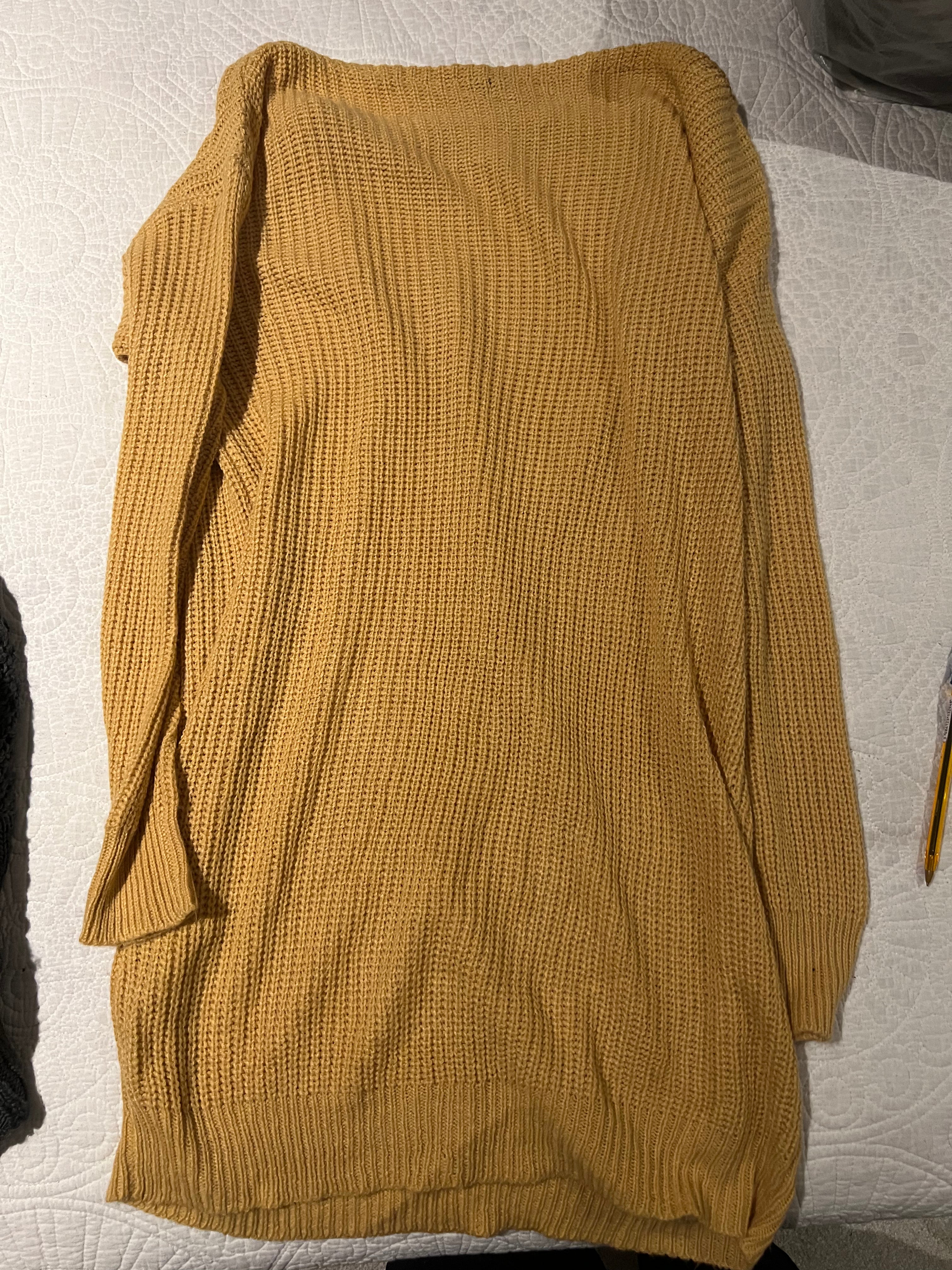 Yellow jumper