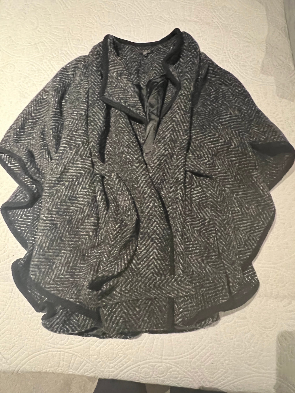 Grey shawl