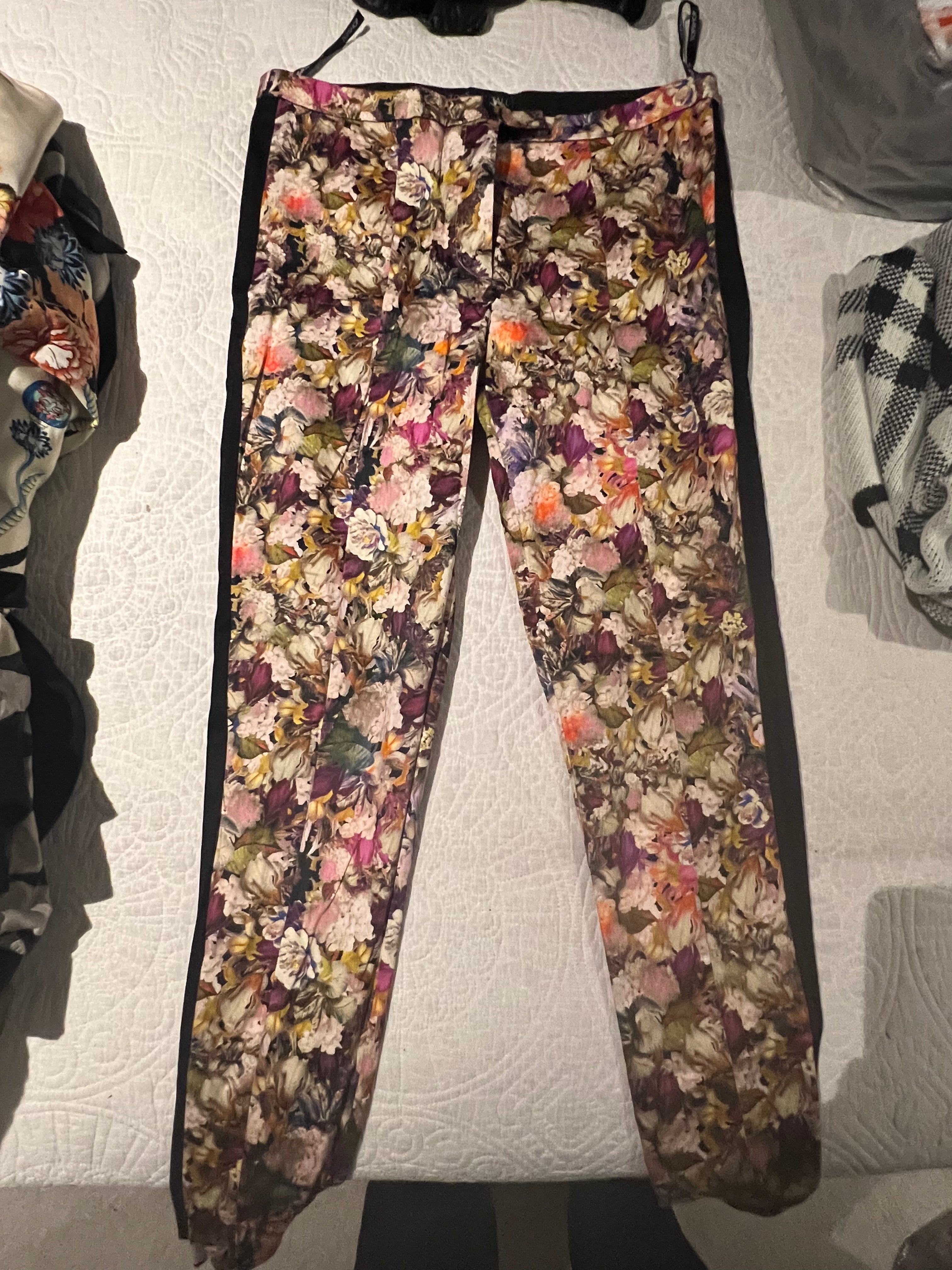 Flower print co ord / Jacket and trousers