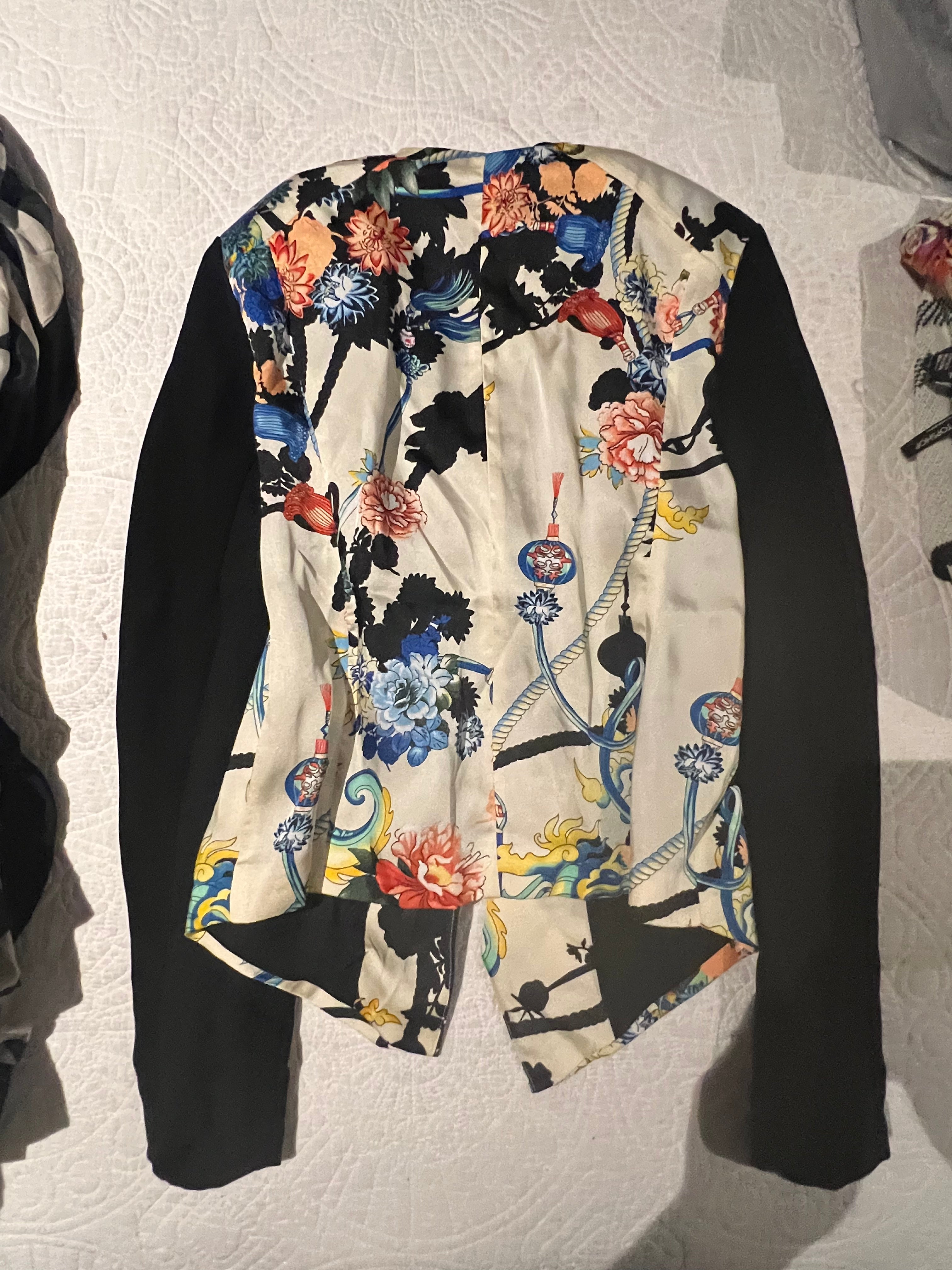 Graphic blazer
