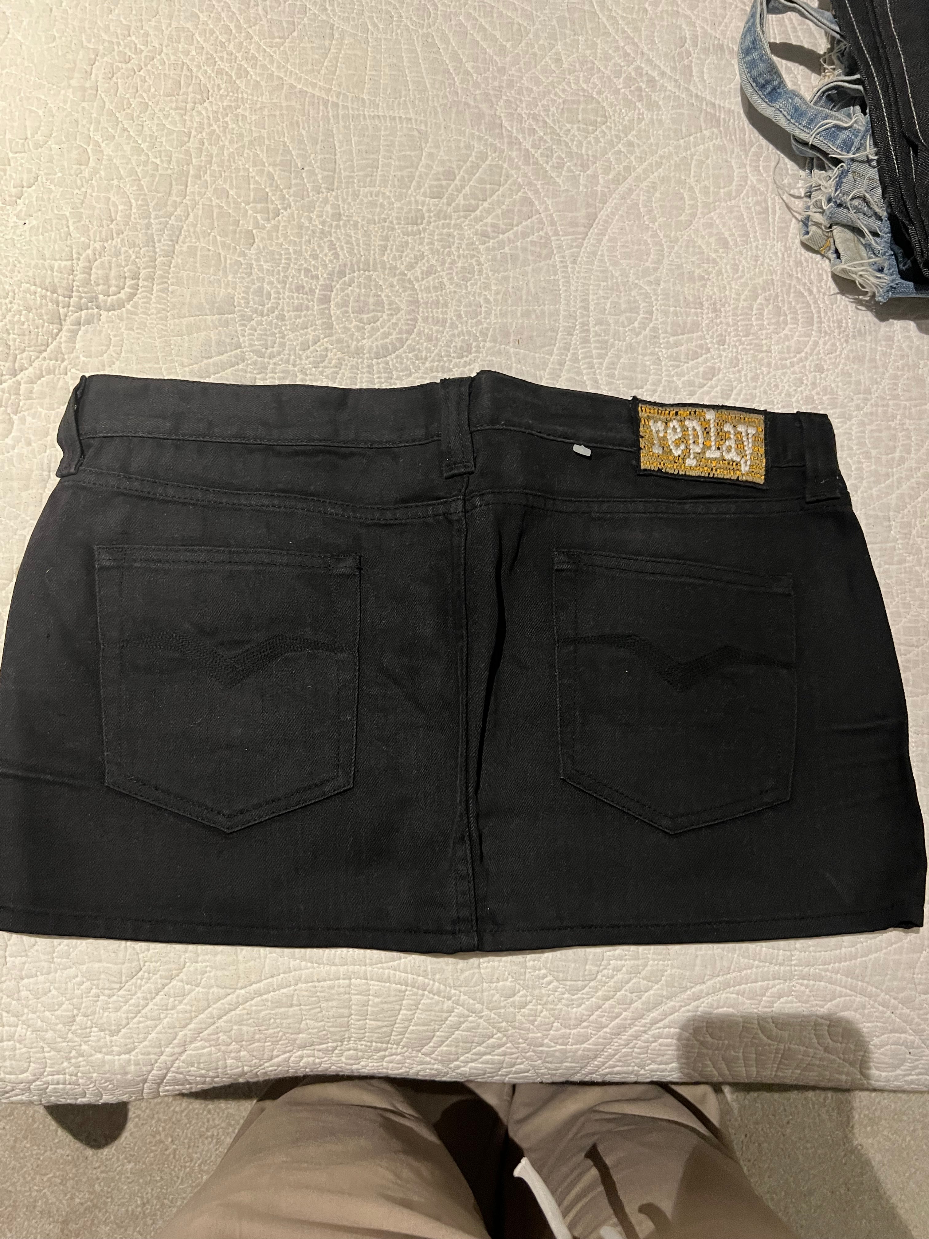 Black mini skirt