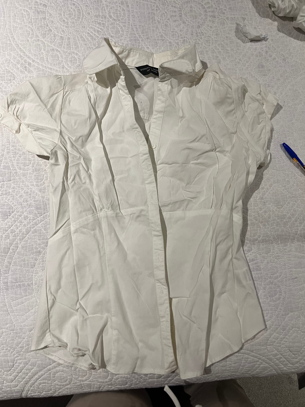 White short sleeve shirt