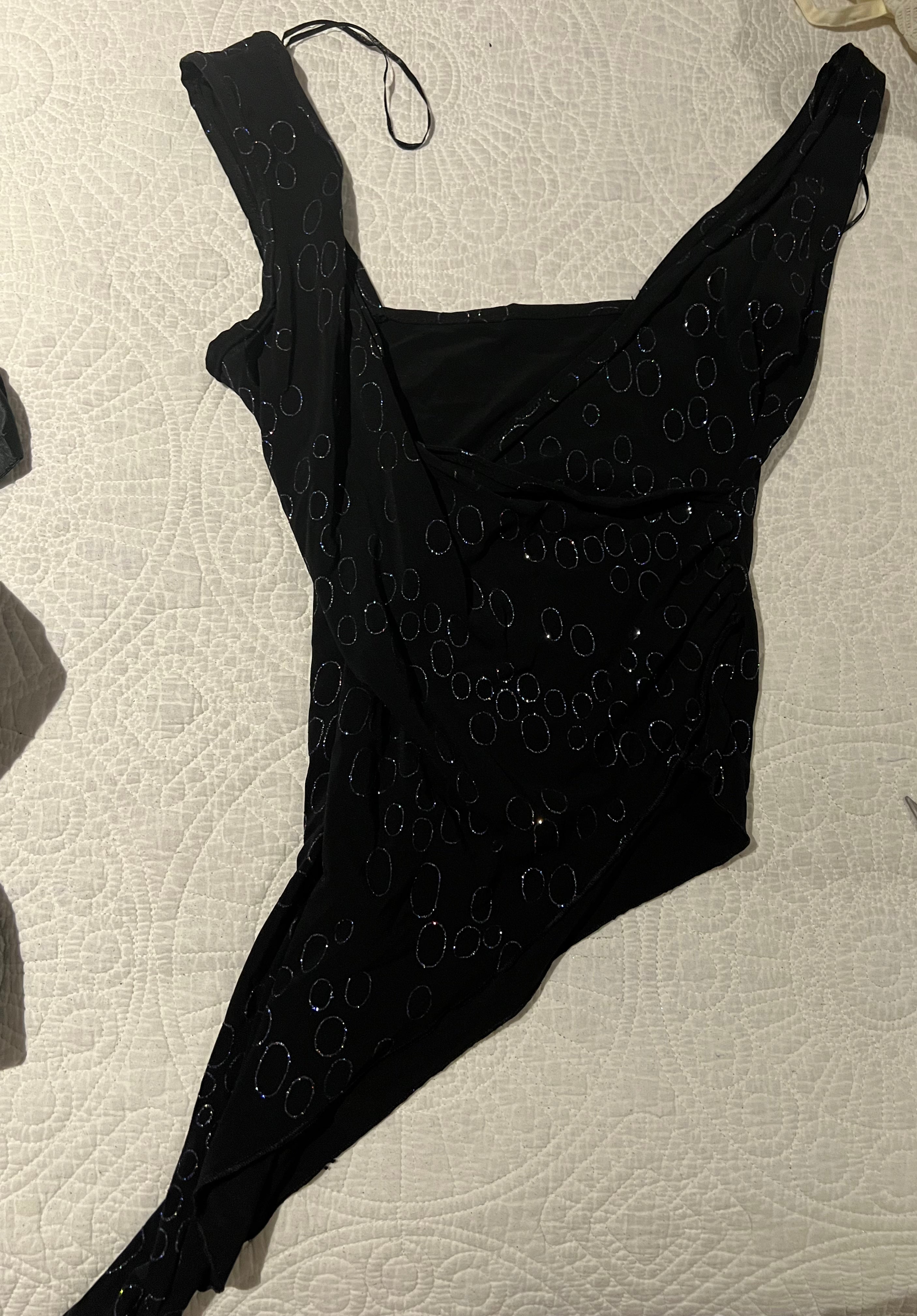 Black asymetrical top