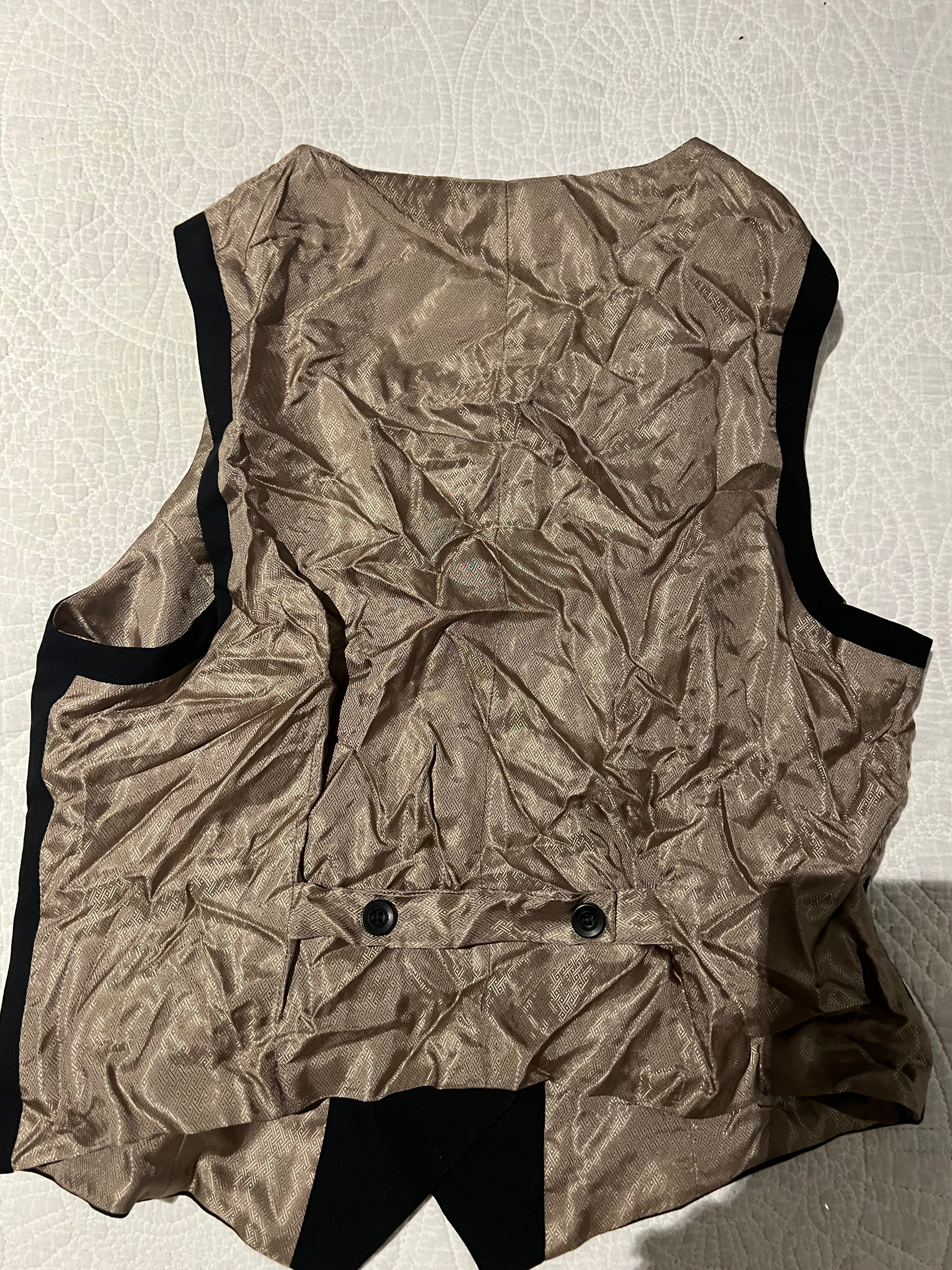 Black/nude waist coat
