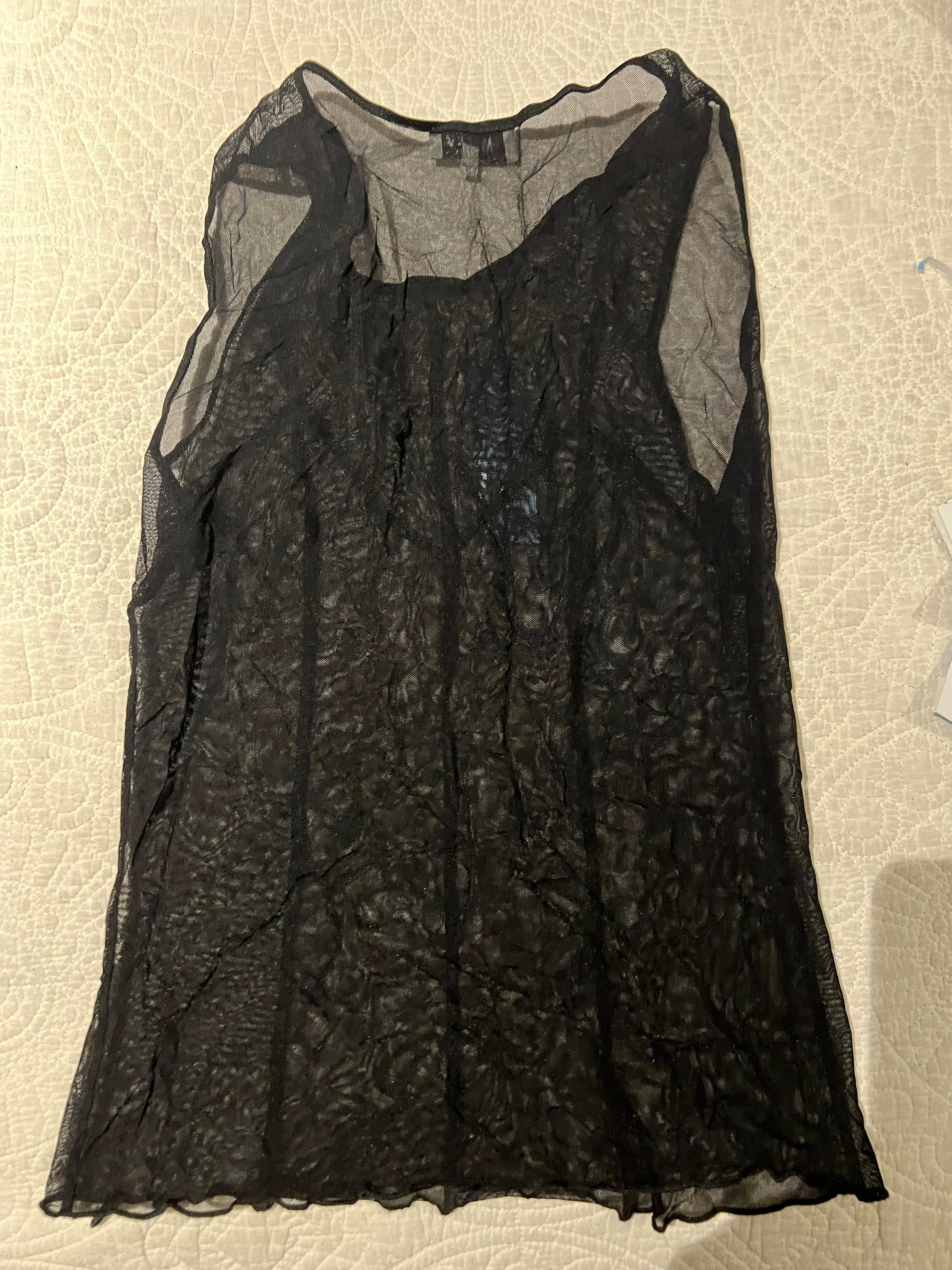 Black sleeveless top