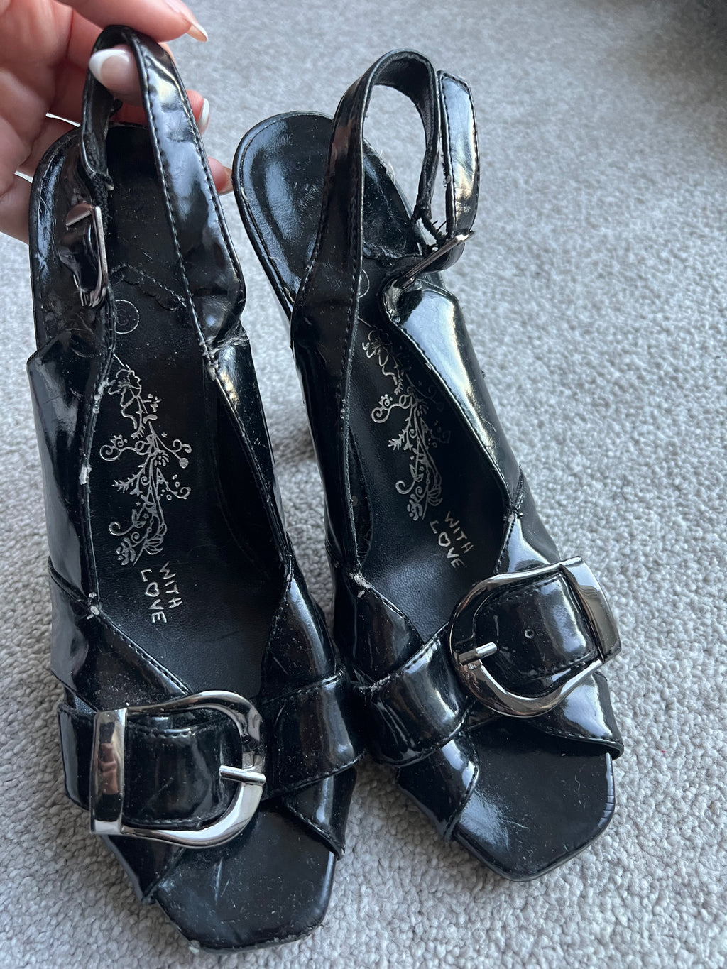 Black heels with buckle