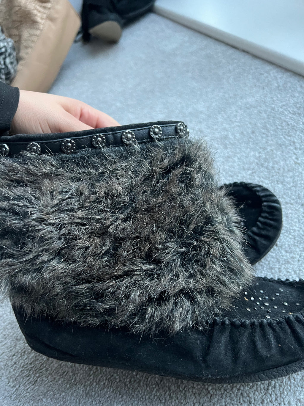Black boots with faux fur