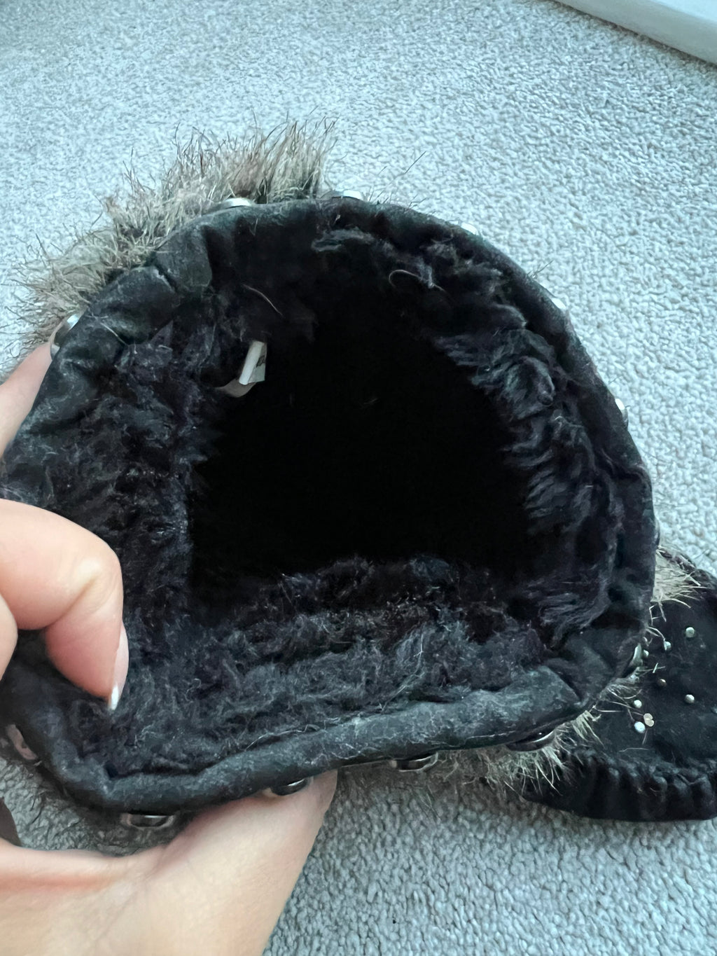 Black boots with faux fur
