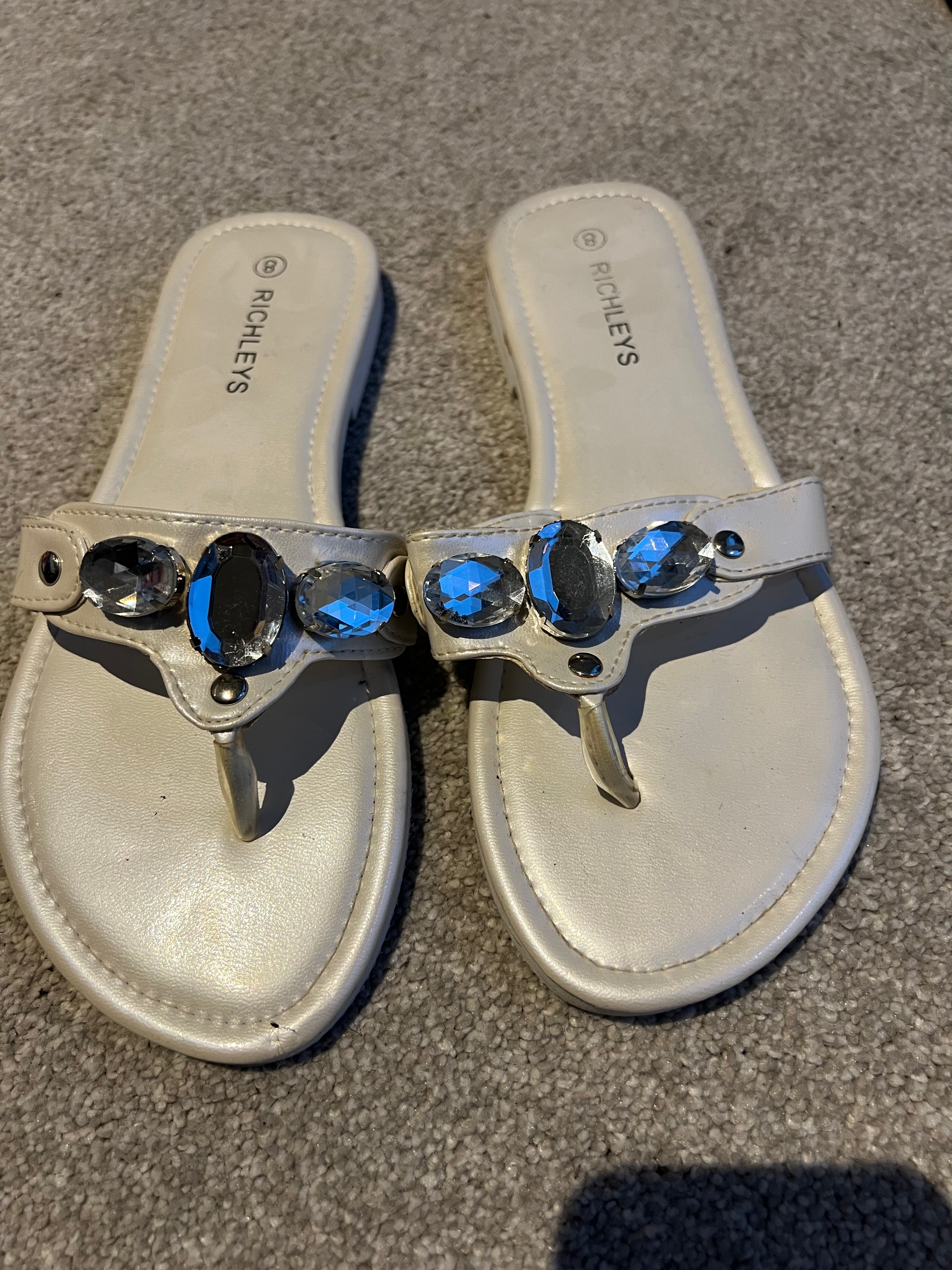 Cream jewel flip flops