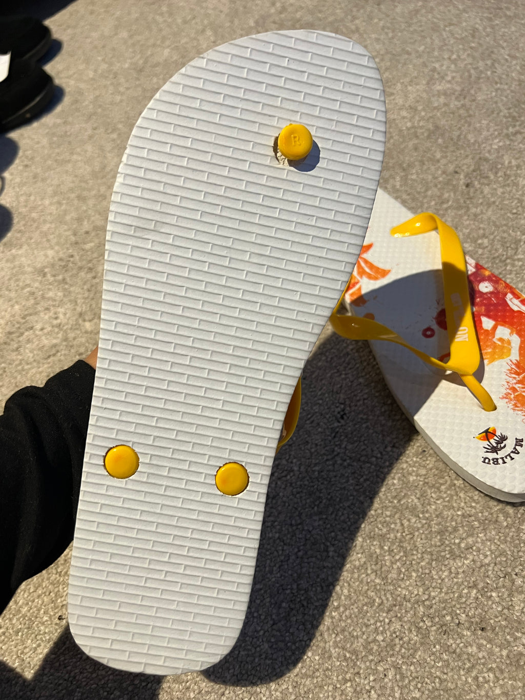 Malibu flip flops