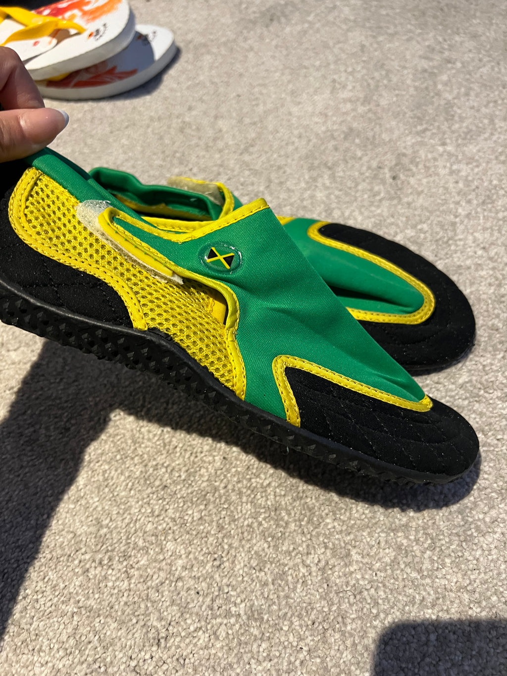 Jamaica colours swimming shoes