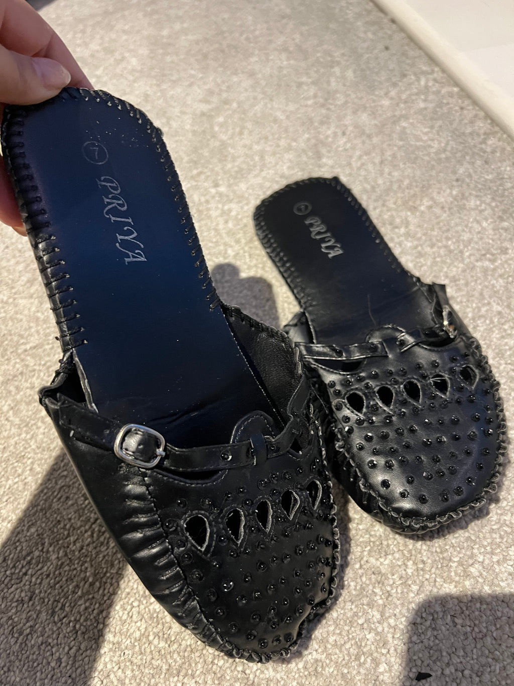 Black diamonte flats