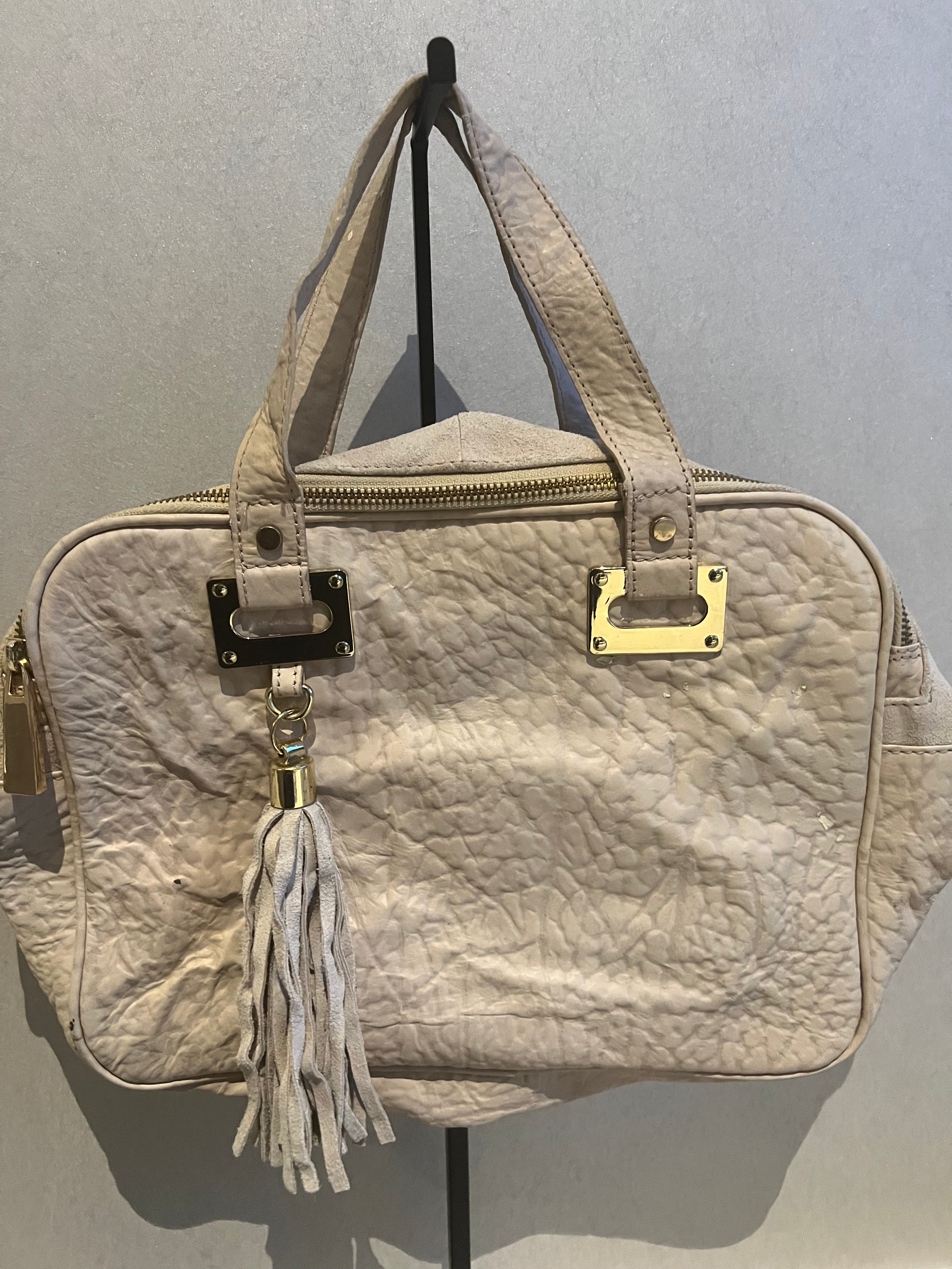 Cream bag with tassel