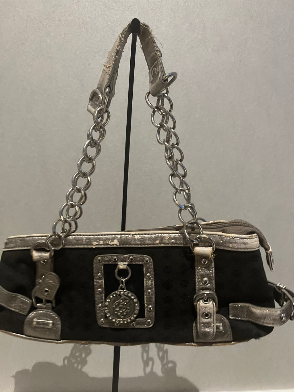 Roca Wear shoulder bag