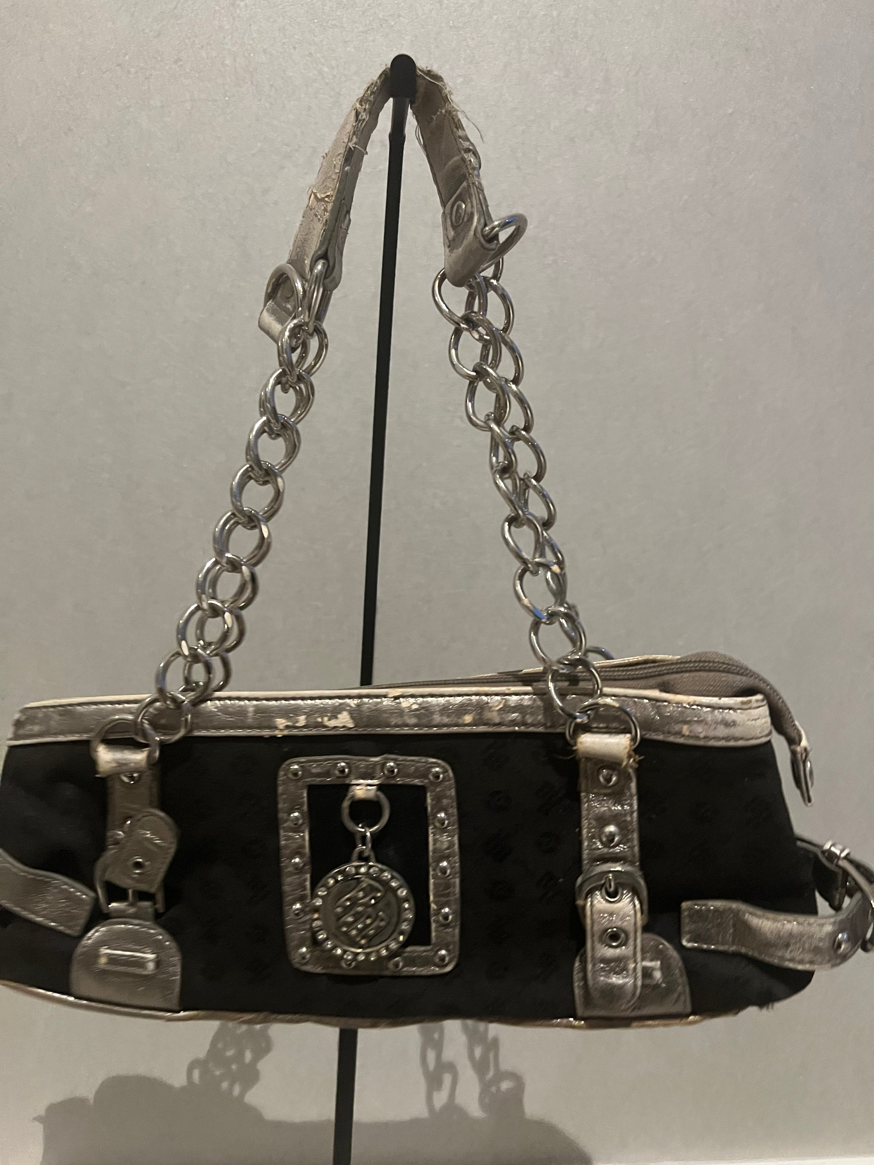 Roca Wear shoulder bag