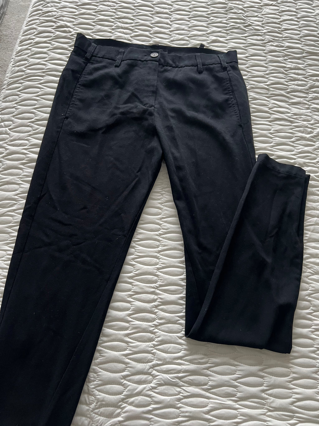 Black skinny jeans