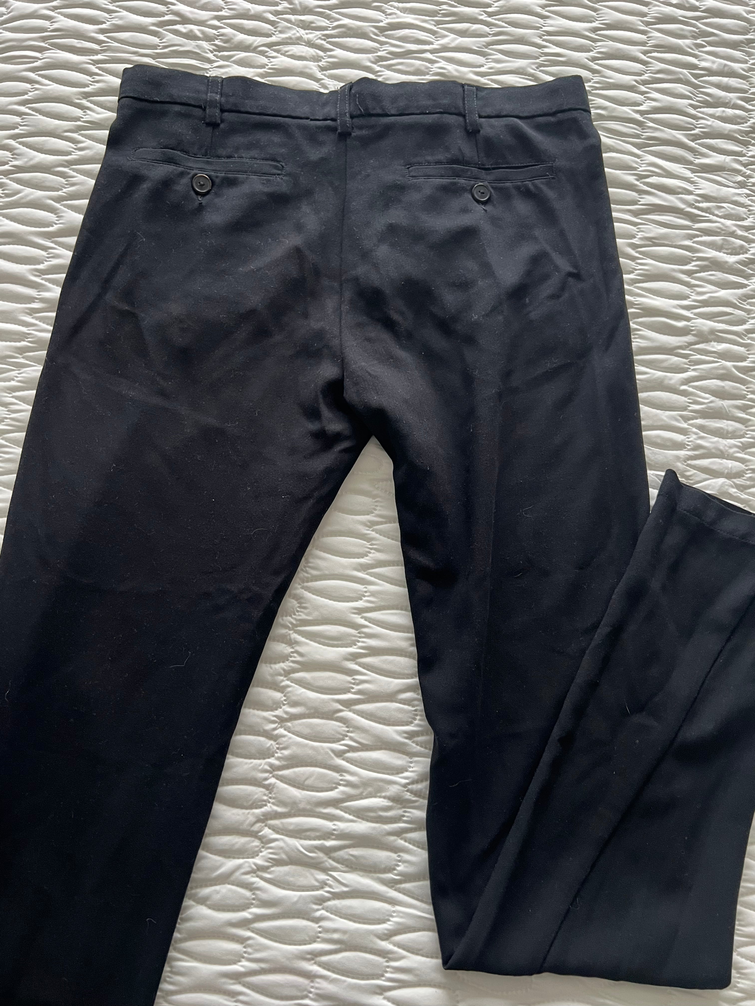 Black skinny jeans