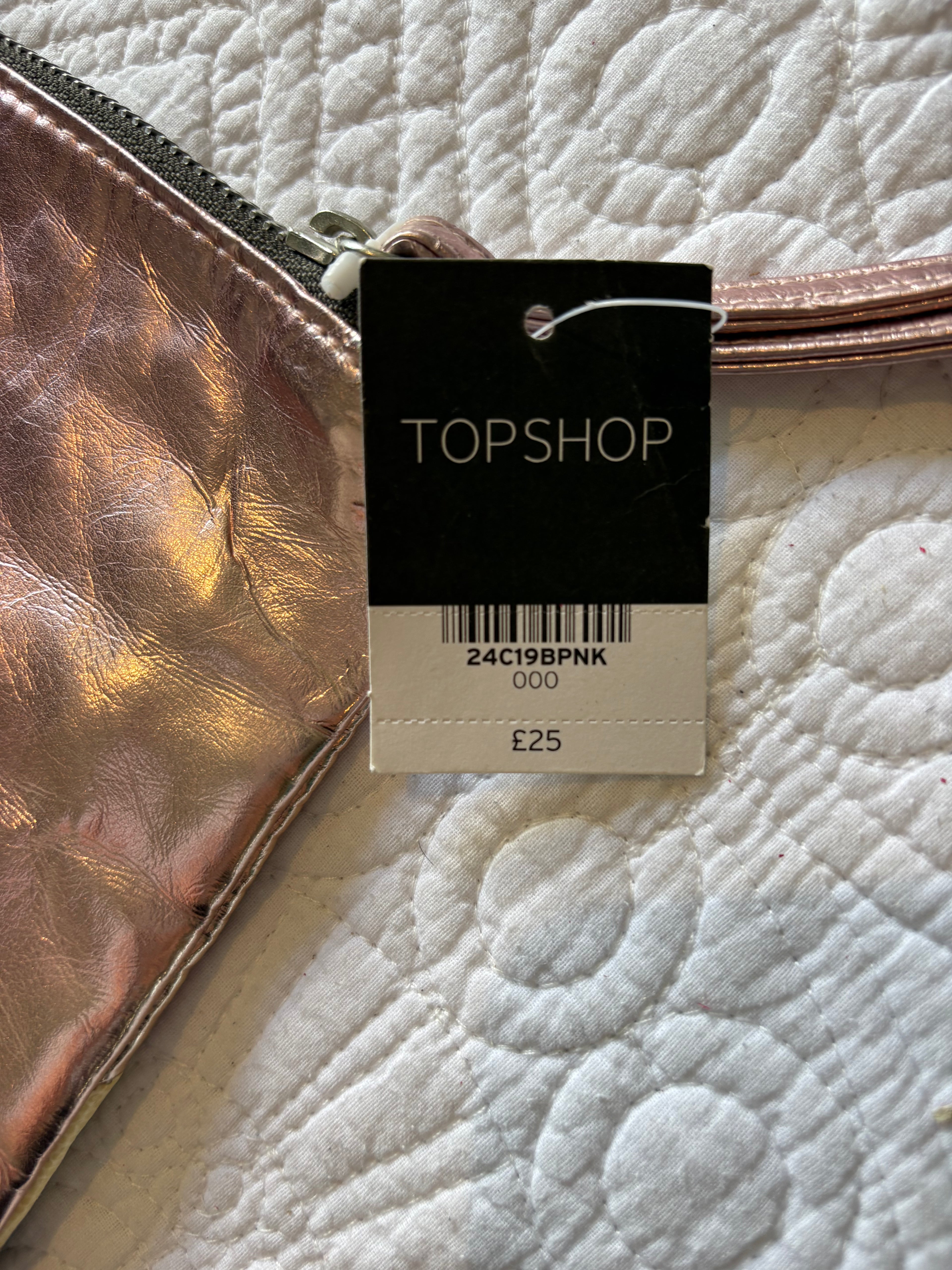 Multifabric clutch bag